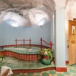 Wellnesshotel Mitterwirt Otel