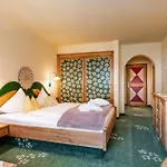 Wellnesshotel Mitterwirt 4* 디엔텐암호크코니그