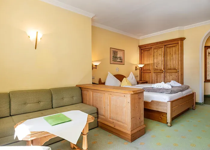 فندق Wellnesshotel Mitterwirt 4*