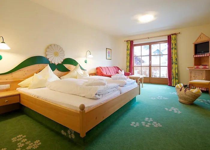 מלון Wellnesshotel Mitterwirt דינטן אם הוכקוניג